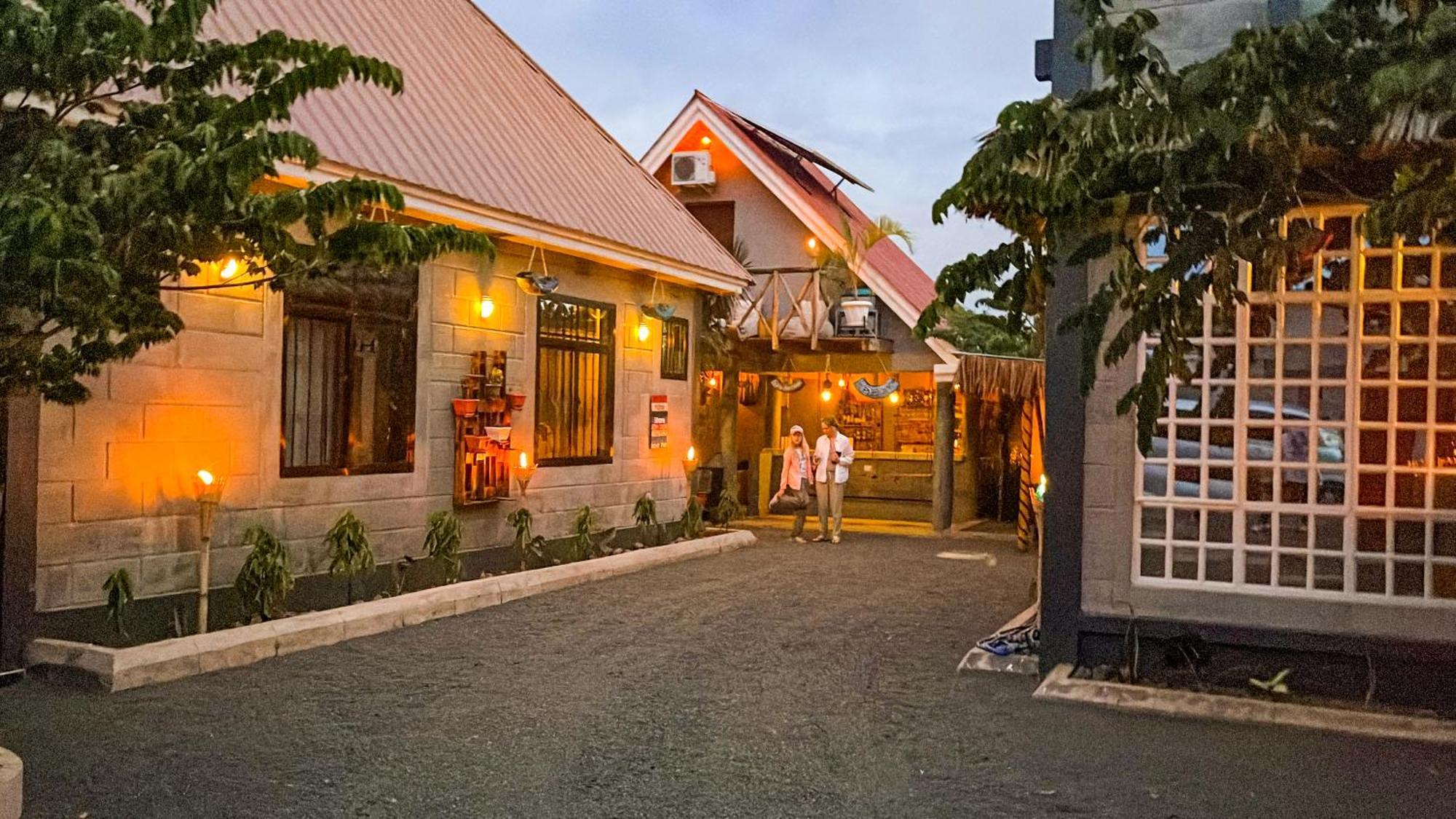 Home Villa 아루샤 외부 사진