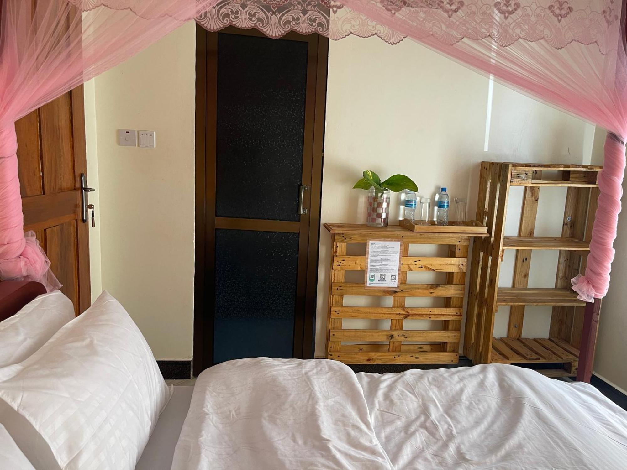 Home Villa 아루샤 외부 사진